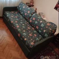 Divano letto matrimoniale come nuovo