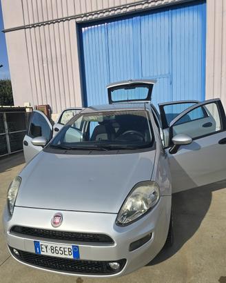 Fiat Punto 1.3 Multijet diesel – 2014 – 105.000 km