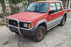  Mitsubishi  Pick-Up L200. 4WD
