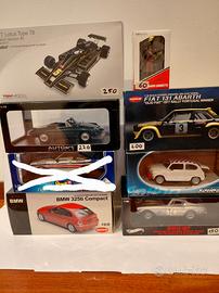 Modellini die cast 1/18 apribili varie marche