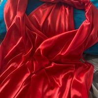 Vestito scollato maglina