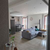 Mercogliano: Luminoso 100mq Arredato con Doppi Ser