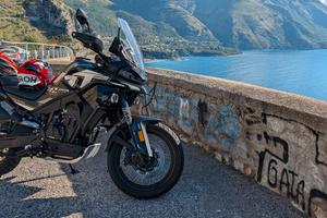 CF MOTO 800 MT Explore