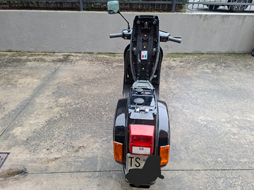Vespa 125 "V"