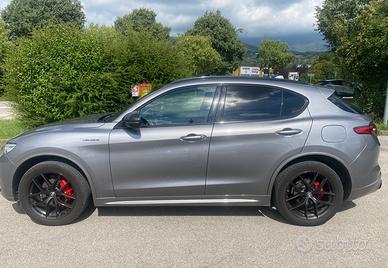STELVIO 210CV Q4