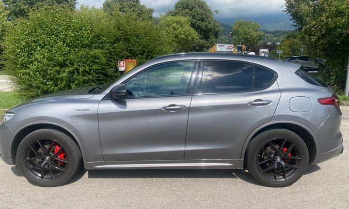 STELVIO 210CV Q4