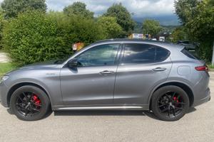 STELVIO 210CV Q4