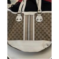 Borsa a spalla gucci in pelle bianca e tela