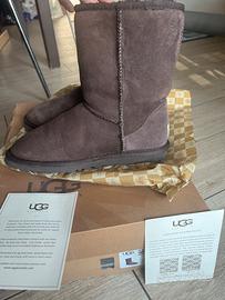 Ugg stivali classic short nuovissimi misura 36