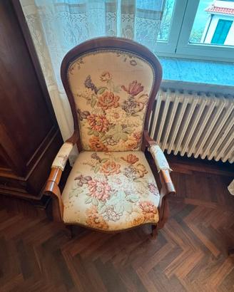 Coppia di Poltrone Classiche
