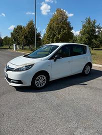 RENAULT SCENIC 1.5 dc _frizione e pneumatici nuovi