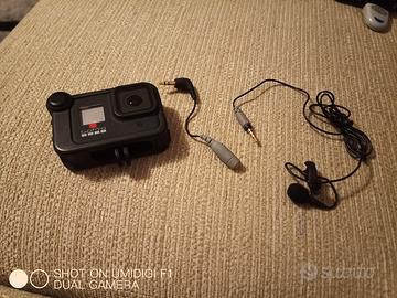 Hero 8 + box  + adattatore microfono + mocrofono