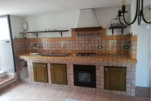 Villa di 210 m² con più di 5 locali e box auto a S