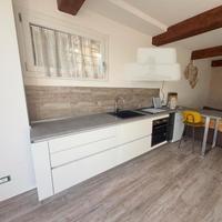 Cucina nuova moderna.