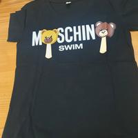 T-shirt  Moschino nera con logo  
