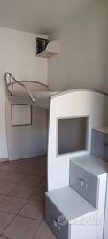 Letto soppalco larice sbiancato profili tortora 