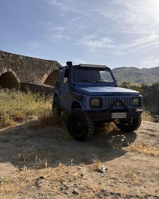 SUZUKI SAMURAI SJ410