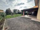villa-di-243-m²-con-piu-di-5-locali-e-box-auto-dop