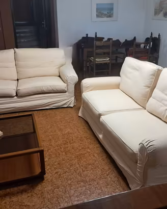 Divani spaziosi e comodi