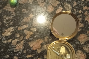 Bussola vintage in ottone