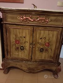 Mobile bagno con marmo 