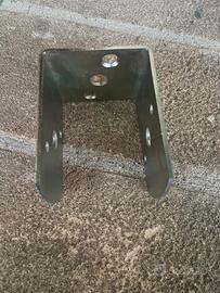 Supporto staffa per travo