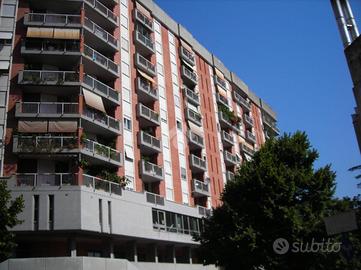 2 LOCALI A ROMA