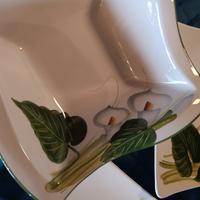 Servizio piatti Tognana quadrati design floreale
