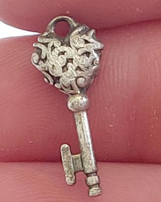 charm chiave cuore Pandora