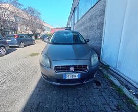 Fiat Croma 1.9 Multijet Active