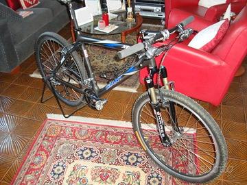 MTB GIANT COMPOSITO XTR
