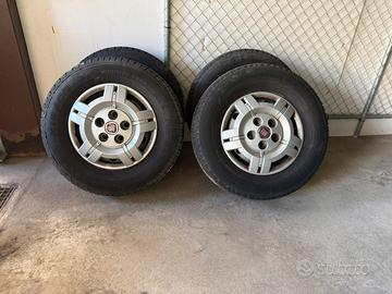 Cerchioni ducato Heavy Duty 16“ con 225 70 R16 CP