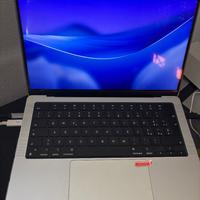 MacBook Pro M1 14”