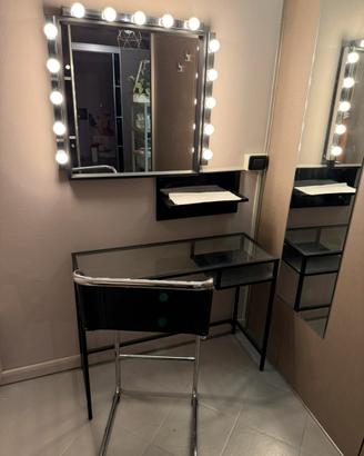 Postazione trucco completa