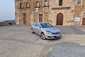 Opel Astra GTC 