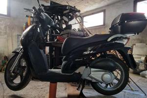 Honda SH 150 scooter