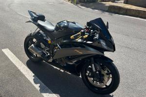 Yamaha yzf r6
