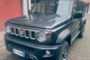 Suzuki Jimny 5 porte 4 posti
