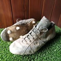 Scarpe da calcio in pelle l'Ascolana, anni '70.
