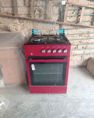 Stufa a gas con forno