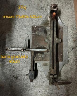 4Tagliapiastrelle Montolit vintage anni70'