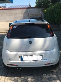 grande punto CON MOTORE FUSO