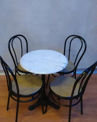 Set tavolo in marmo e 4 sedie bistrot mod. Thonet