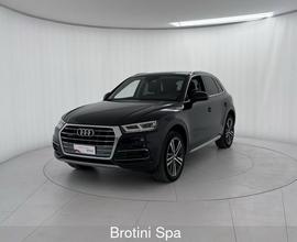 Audi Q5 40 TDI quattro S tronic Business Sport