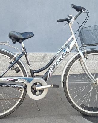 Bicicletta city bike Atala