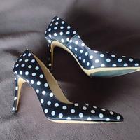 scarpa in raso a pois