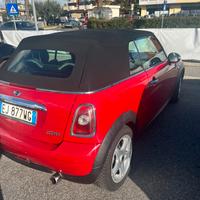 Mini Cooper Cabrio €9000