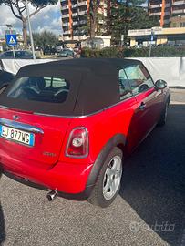 Mini Cooper Cabrio €10.000