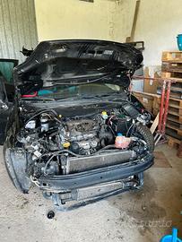 Pezzi fiat grande punto 1.3 90 cv