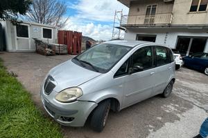 Lancia musa anno 2006 usata
